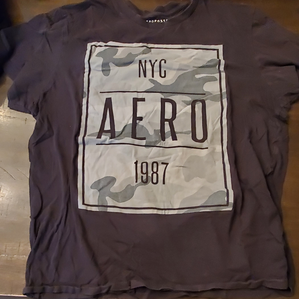 Aeropostale Mens Size Large Black Graphic Tee